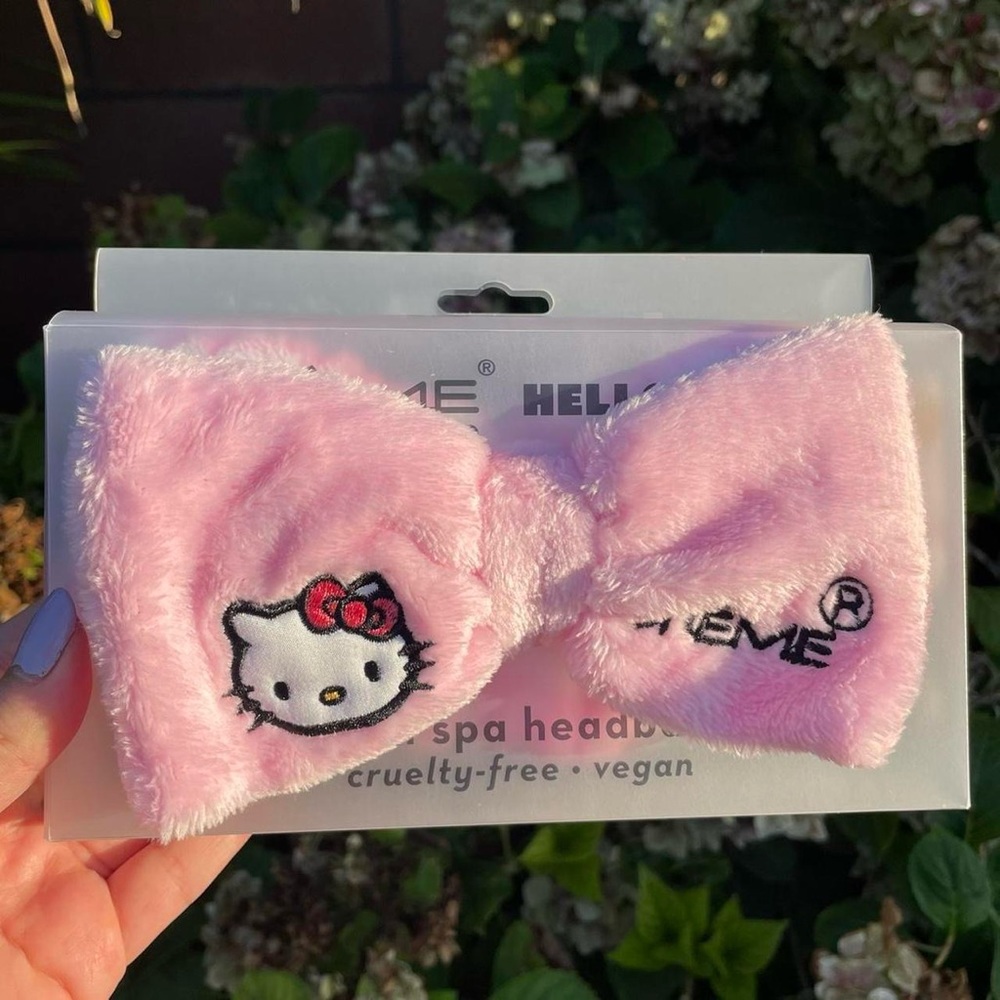 Sanrio x The Crème Shop Hello Kitty Spa Headband 🧖‍♀️